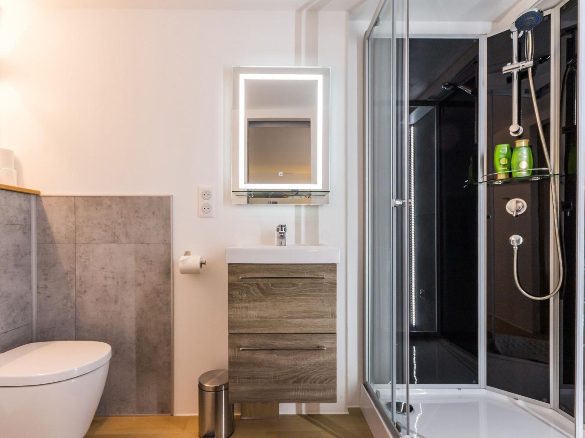 Maison De Ville A St Nazaire, Pres Du Front De Mer, Climatisee, 3 Chambres Avec Sdb Privatives, Wifi - Fr-1-306-1203 Сен-Назер Экстерьер фото